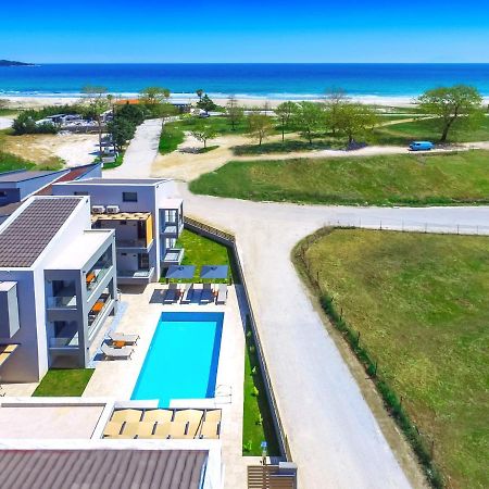 Perla Beach クリッシ・アモウディア エクステリア 写真